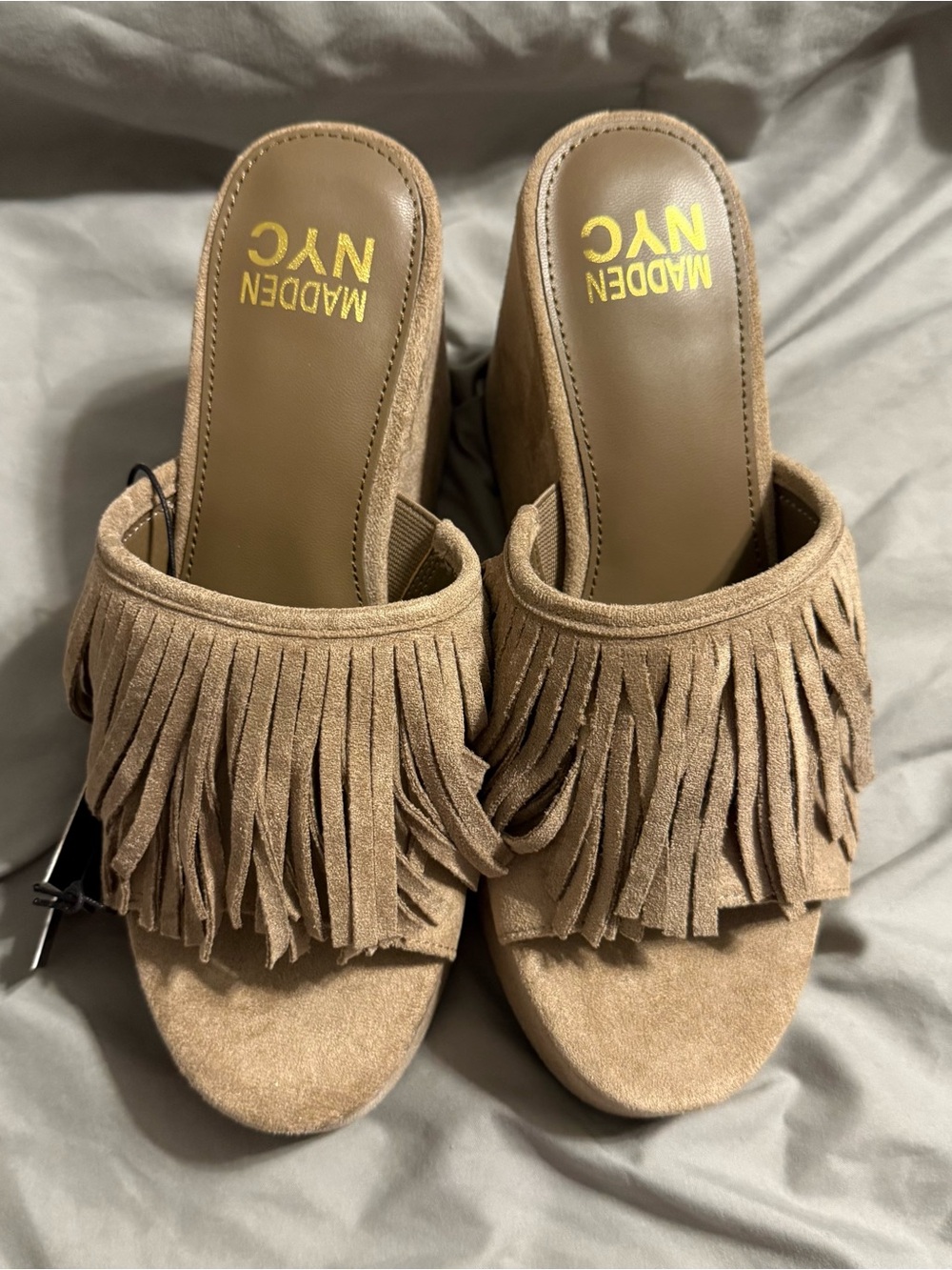 Madden NYC women’s wedge sandal - Picture 2 of 5
